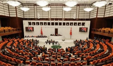 Çalışma ve Sosyal Güvenlik Bakanı Vedat Işıkhan: Asgari ücret belirleme komisyonundan herkesin mutabık kaldığı bir ücret seviyesi bekliyoruz