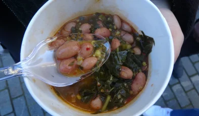 Dünyanın en kötü yemekleri arasında seçilen kara lahananın fiyatı 2 katına çıktı