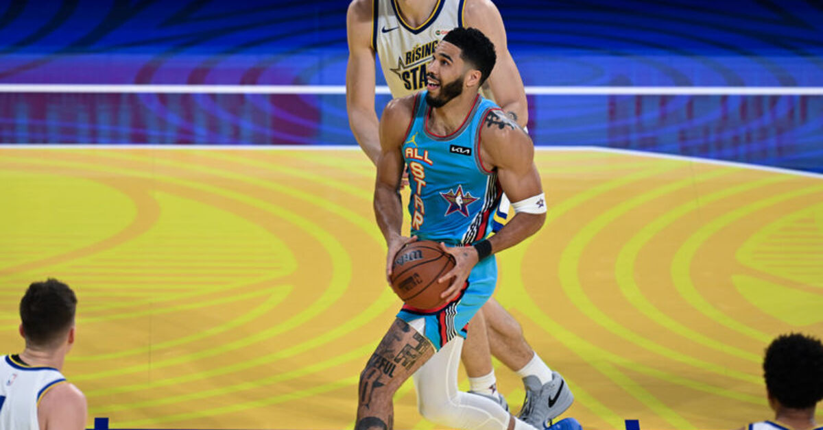 Jayson Tatum “triple-double” yaptı, Celtics kazandı!